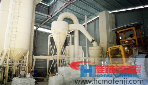 雷蒙磨粉机 雷蒙磨 雷蒙机 磨粉机 桂林鸿程 生石灰磨粉机