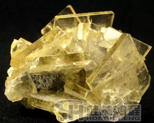 超微细重晶石磨粉机，重晶石粉碎机，重晶石磨粉设备