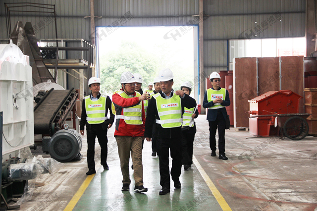 热烈欢迎福建考察团一行人莅临桂林鸿程参观指导