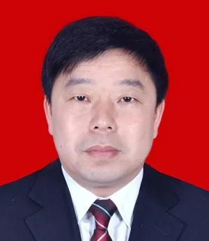 广西贺州旺高工业区党工委副书记、管委主任邹雪群