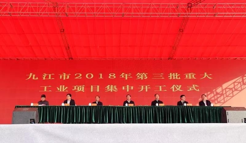 石英砂磨粉机超细磨机HLMX超细立磨