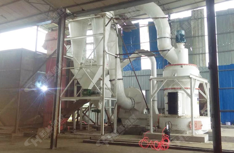 325目白云石粉生产设备HCQ新型磨粉机江西建材厂客户投产 325目白云石粉生产设备HCQ新型磨粉机江西建材厂客户投产