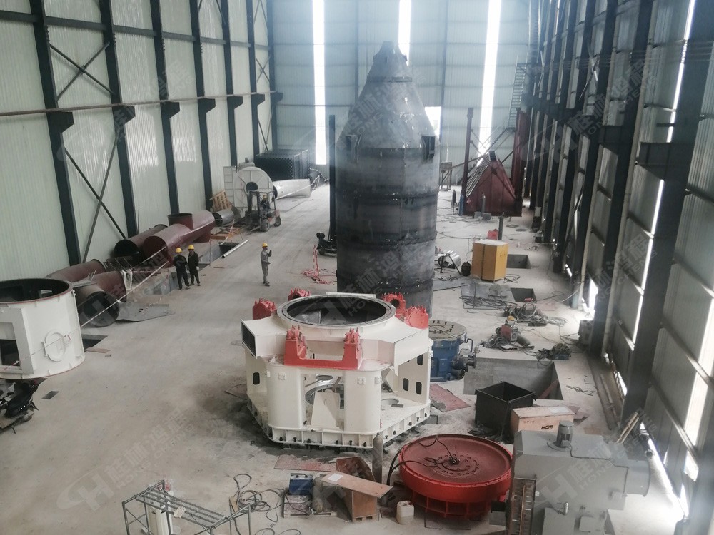 购鸿程9台1700HLMX辊式超细立磨机！客户信任能让人从心底感受到掉泪的温暖!